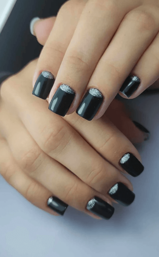 Kiwi Nails hema free fekete géllakk